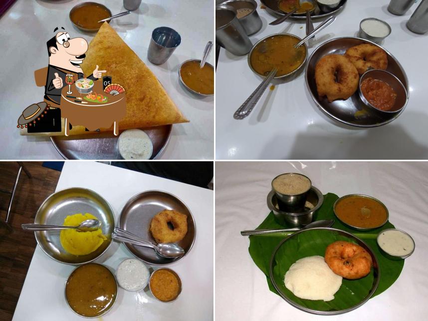 Food at Mani's Lunch Home