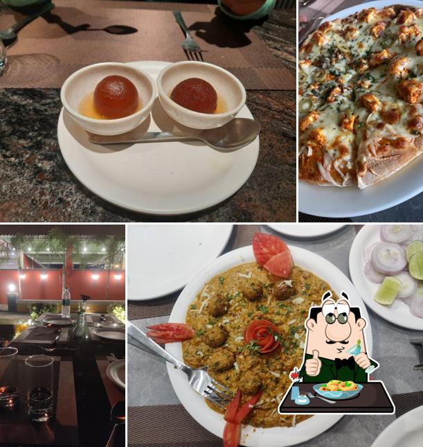 Food at Razzle Hotels and Banquet