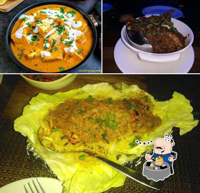 Meals at Solitaire Restaurant