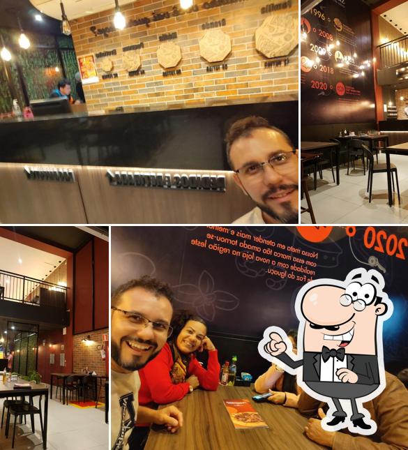 O interior do Tropicana Pizza Express - Av. Felipe Wandscheer