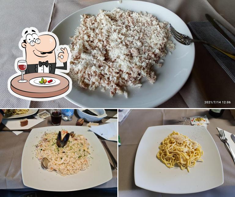 Platti al La Rustica Trattoria Bar Pizzeria