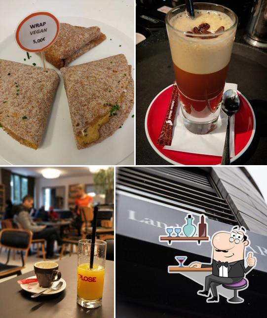 La interni e cibo del ristorante