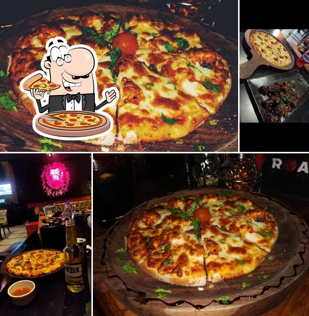 Order pizza at Roar