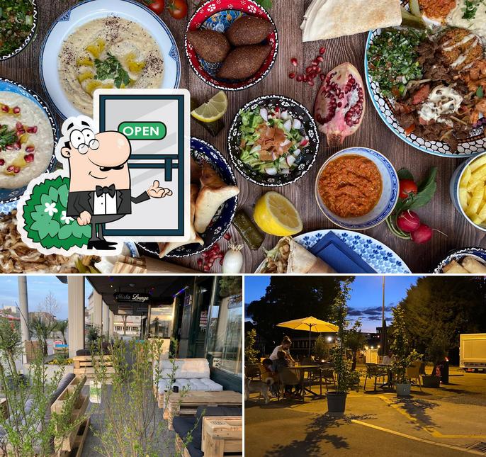 La immagine di esterno e cibo da Fayrouz