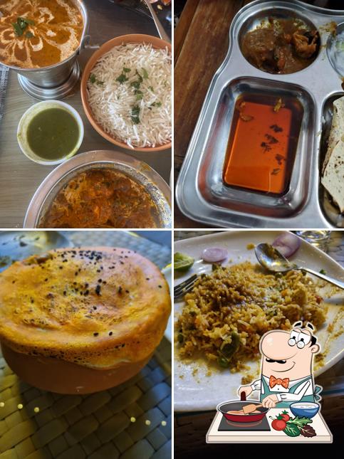 Chicken curry at Biryani Aur Baatien