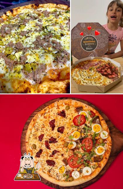 Escolha diferentes variedades de pizza