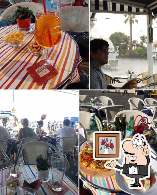 Gli interni di Bar Iolanda