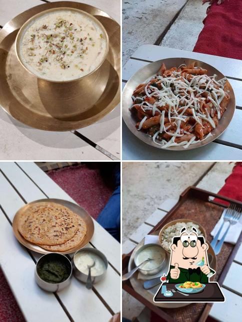 Food at Yogisthaan
