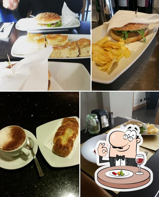 Cibo al Bar Marconi C.P. Di Cinesi Patrizia Snc