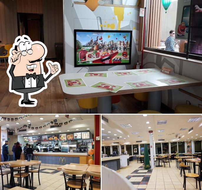 Dai un'occhiata agli interni di McDonald's Pomezia Via Roma