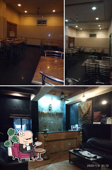 Woodlaands Pure Vegetarian