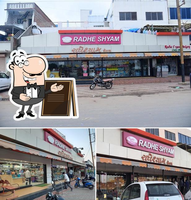 Check out how Radheshyam Bakery looks outside