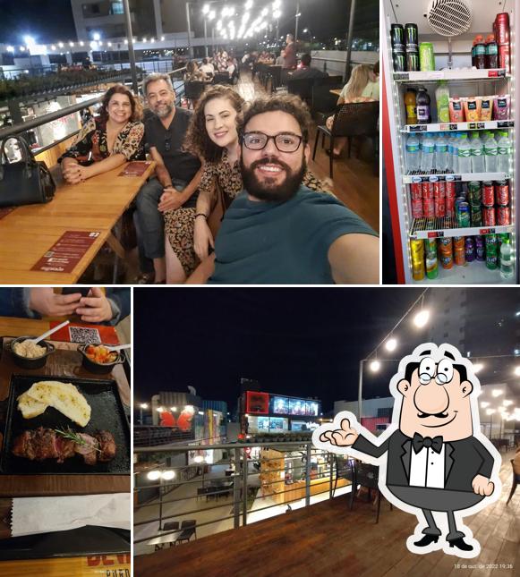 Veja imagens do interior do Villarejo Container Gastrô