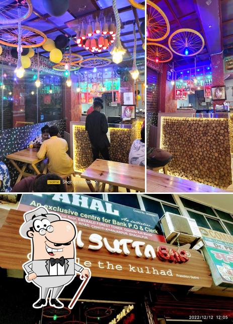 Check out how Chai Sutta Bar Bhagalpur looks outside