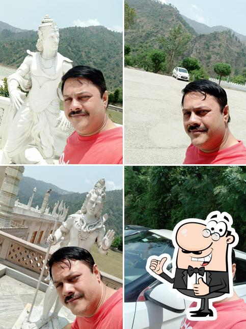 Look at this photo of नवीन दा ढाबा