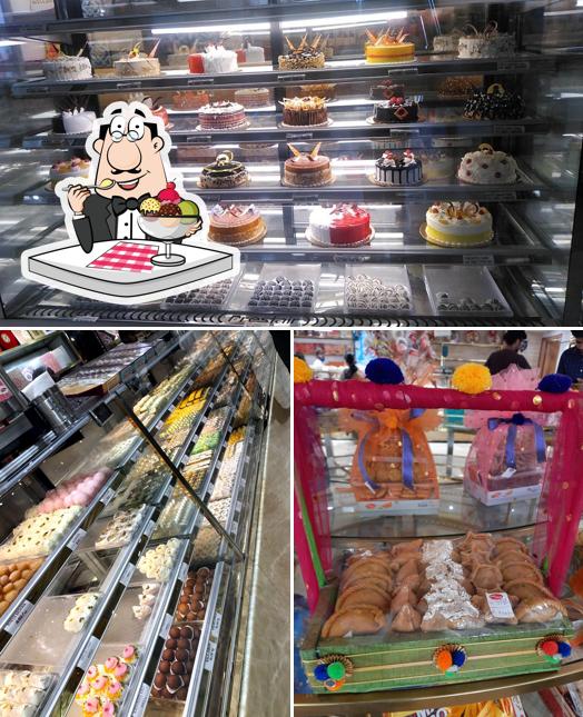 Order one of the desserts