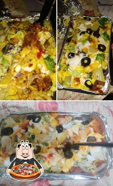 Get pizza at Drive Thru 22 No. Food Bites