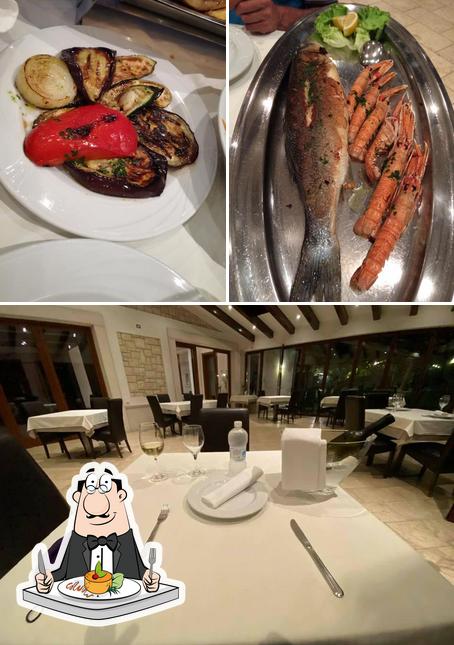 La immagine di cibo e interni da Bosket