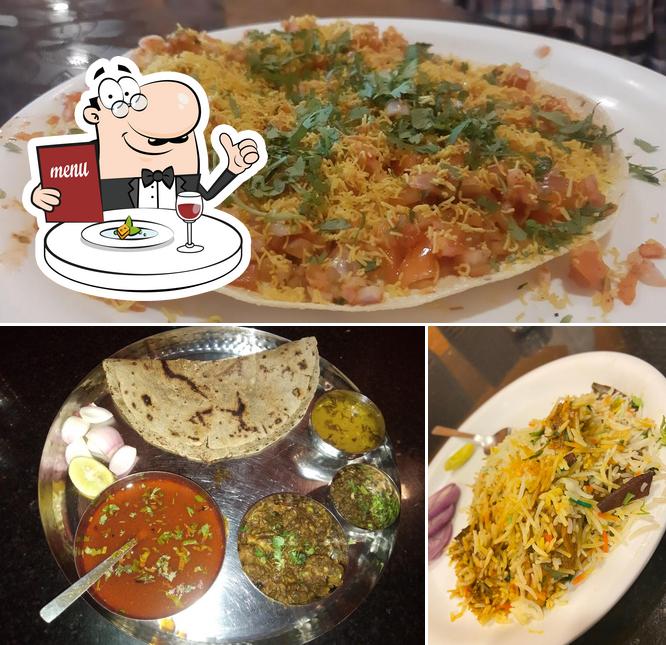 Food at Hotel Rajgad Mutton Bhakri