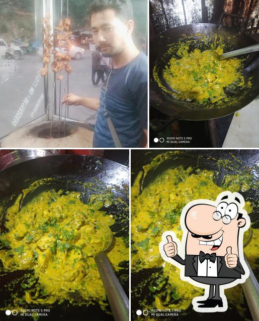 Here's an image of Red Hut dhawan chicken corner