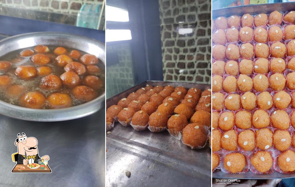 Gulab jamun at Shree dixit sweets and hotel