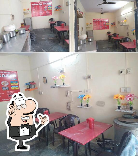 The interior of KHALSA RASOI