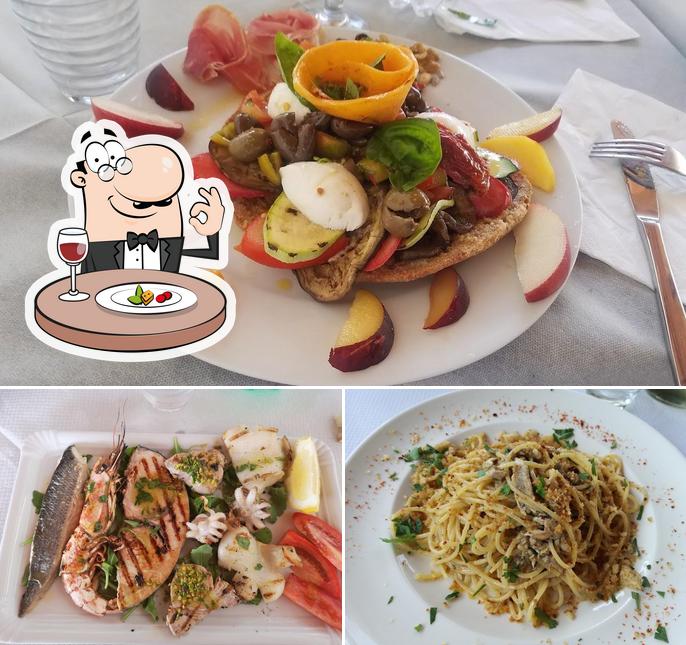 Platti al Lounge Beach Lido Olgarino