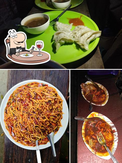Food at Thapa Momo Centre