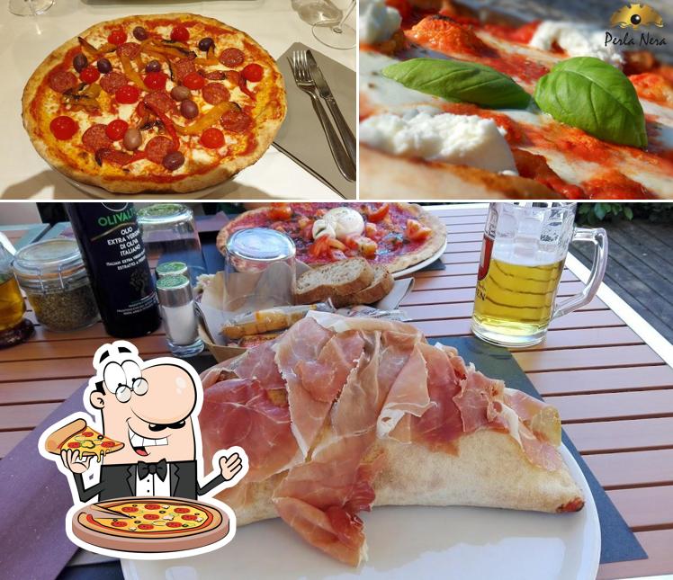 Ordina una pizza a Perla Nera