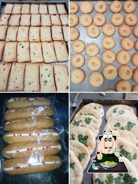 Meals at Maharashtra Bakery