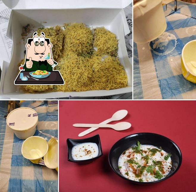 Food at Chaatwich Max