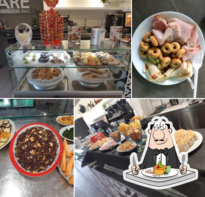 Platti al BAR MOMONA