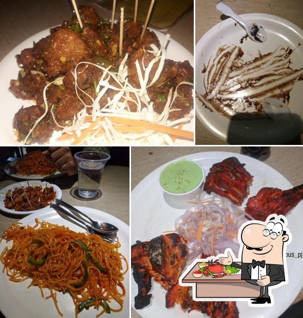 Order seafood at 4 Seasons