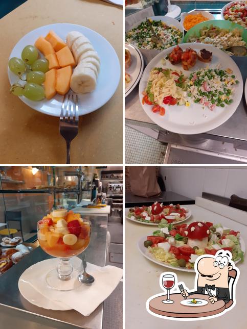 Cibo al Bar Pizzeria Galleria di Marco Pecoraro