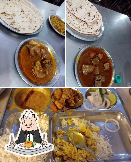 Food at Hotel Garibnawaz
