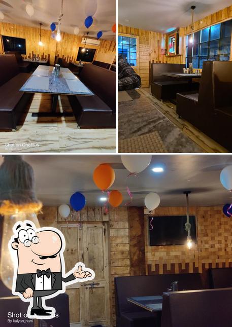 Check out how Jalsa Restaurant looks inside