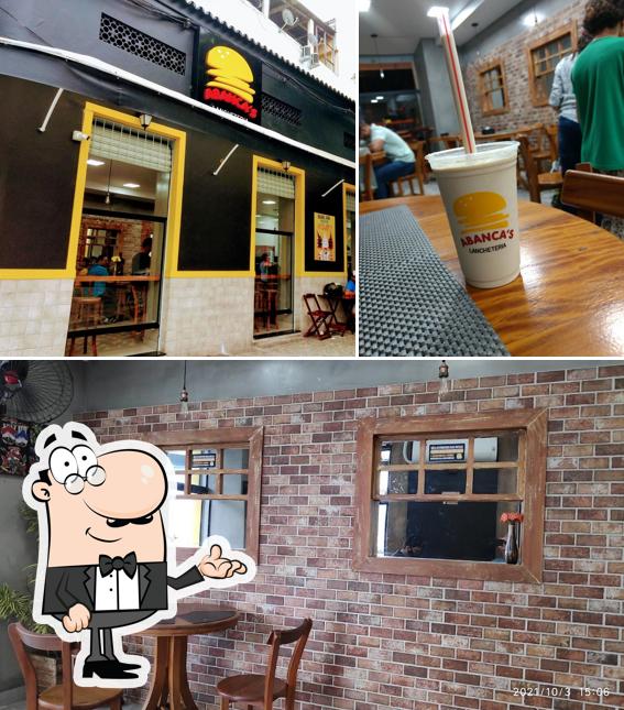 O interior do Abanca's Lancheteria