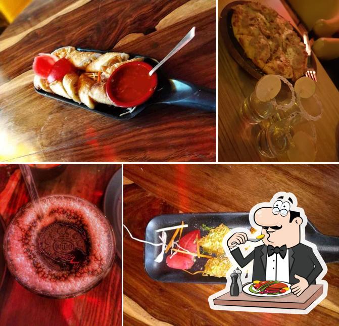 Food at Talli Station Rajouri Garden