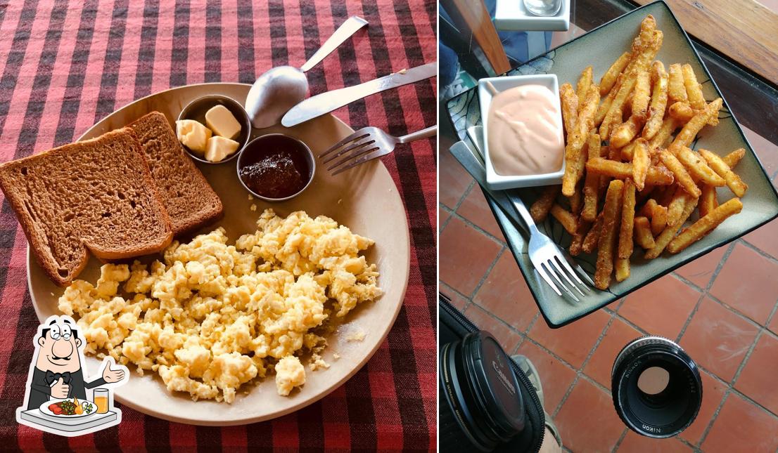 Meals at BODHI CAFE SWARGASHRAM RISHIKESH