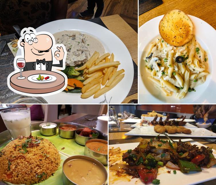 Food at Jonahs Bistro, Express Avenue