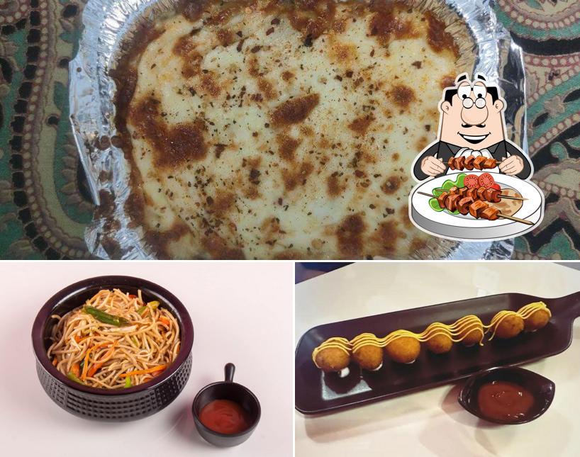 Meals at The Snackeezz Cove