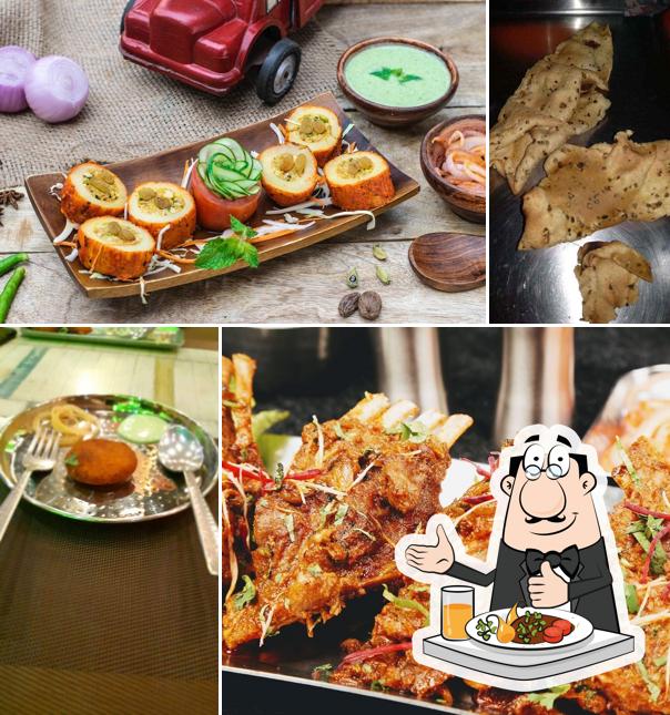 Food at Ambarsari Chowk