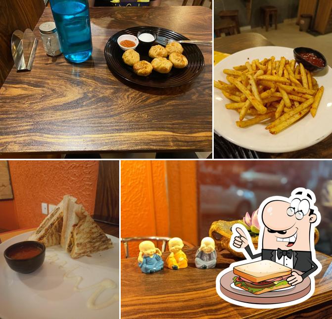 Grilled cheese sandwich at Momo Prime