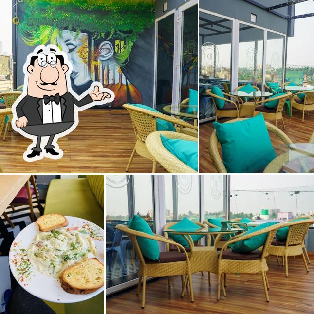 The interior of Steamin Mugs