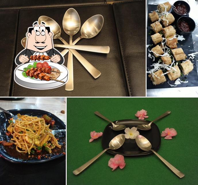 Meals at Tirthraj Balkrishna Satarkar