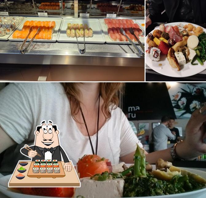 Sushi é um popular prato originário do Japão