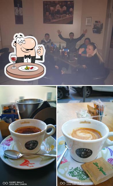 La immagine di cibo e bevanda da Bar Figaro