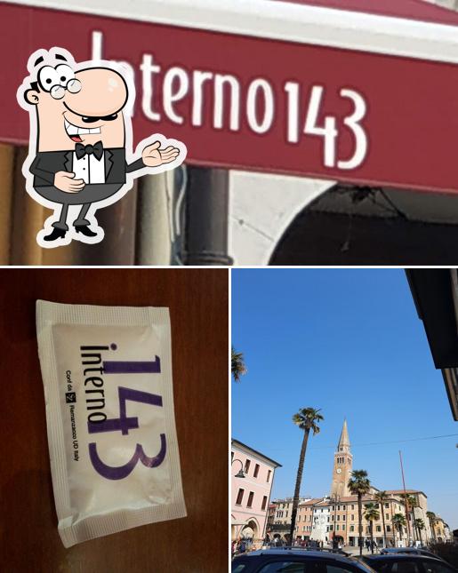 Guarda questa foto di Interno 143