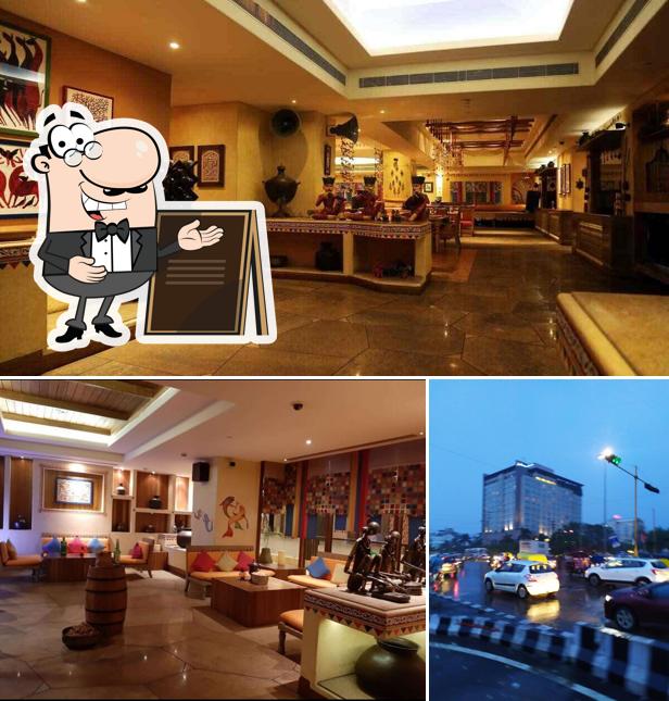 The exterior of Indiya Oye