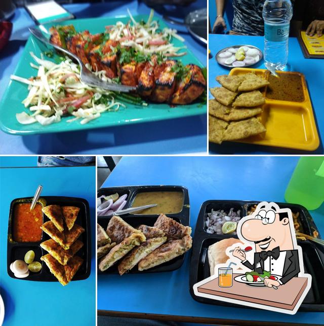 Food at Shimla Hotel (Dhaba)